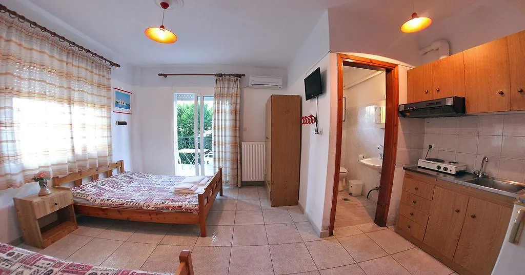 아파트 Stavros Rooms And Studios Nea Kallikrateia